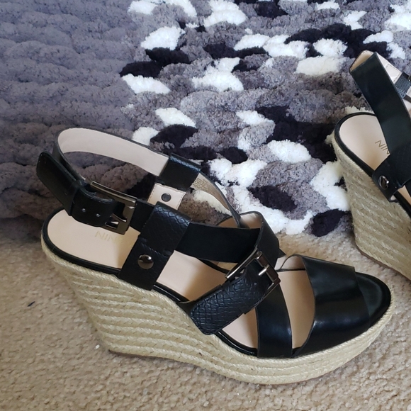 Nine West espadrill sandal - Picture 2 of 4